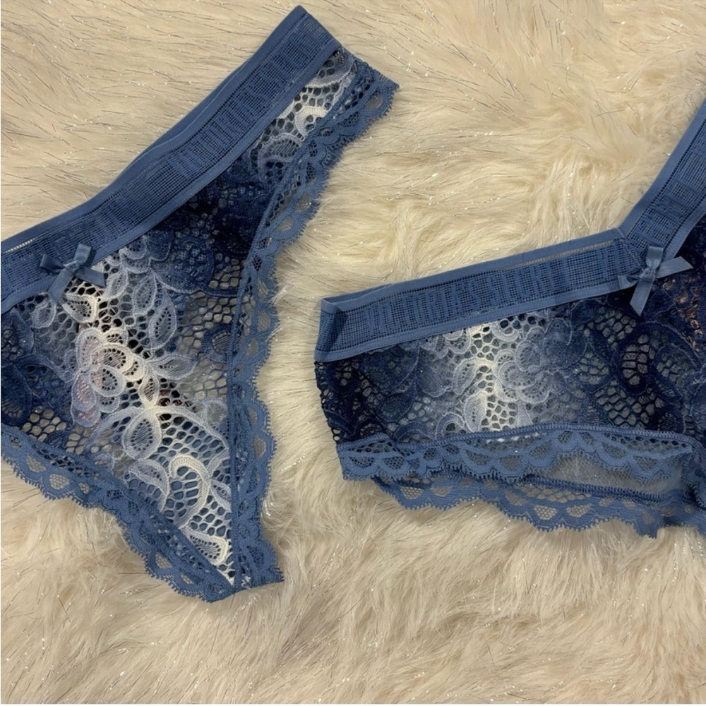 Victoria Secret Ombré Blue Lace Bra 36DD and 2 pair matching panties M - Picture 4 of 8
